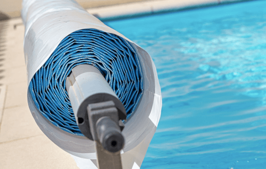 NOT USING A SWIMMING POOL BLANKET? HERE’S WHY YOU SHOULD!
