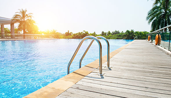 Saving Energy While Heating Your Pool in Summer
